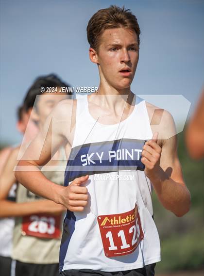 Thumbnail 2 in Larry Burgess Las Vegas Invitational (Boys) photogallery.