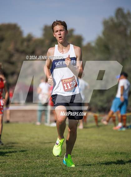 Thumbnail 3 in Larry Burgess Las Vegas Invitational (Boys) photogallery.