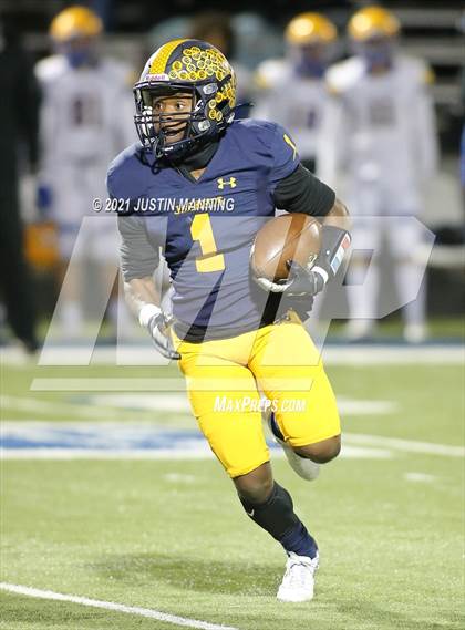 Thumbnail 3 in Lakeside @ Wynne (AAA 5A 1st Round Playoff) photogallery.