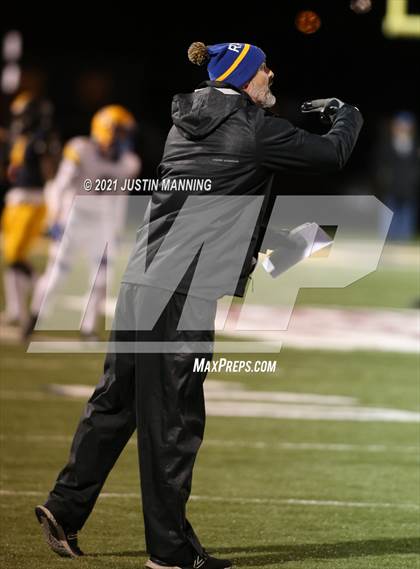 Thumbnail 2 in Lakeside @ Wynne (AAA 5A 1st Round Playoff) photogallery.