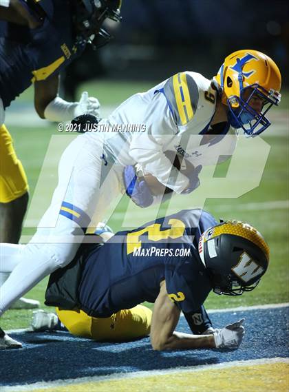 Thumbnail 2 in Lakeside @ Wynne (AAA 5A 1st Round Playoff) photogallery.