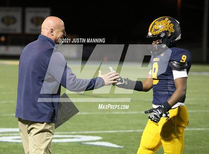 Thumbnail 3 in Lakeside @ Wynne (AAA 5A 1st Round Playoff) photogallery.