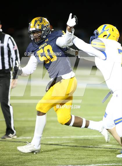 Thumbnail 2 in Lakeside @ Wynne (AAA 5A 1st Round Playoff) photogallery.