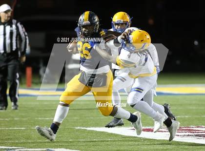 Thumbnail 1 in Lakeside @ Wynne (AAA 5A 1st Round Playoff) photogallery.
