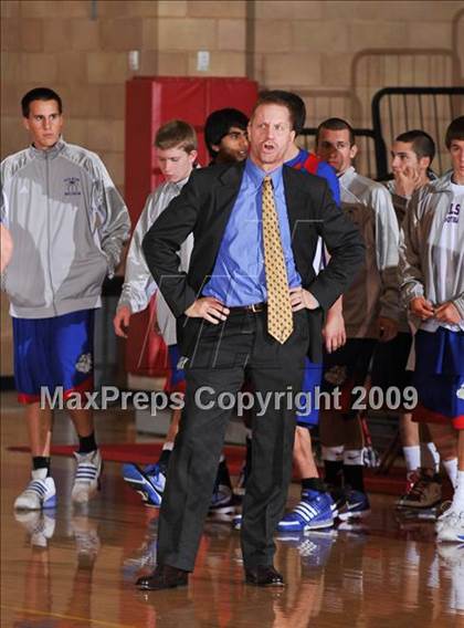 Thumbnail 1 in Desert Vista vs Folsom (MaxPreps Holiday Classic) photogallery.