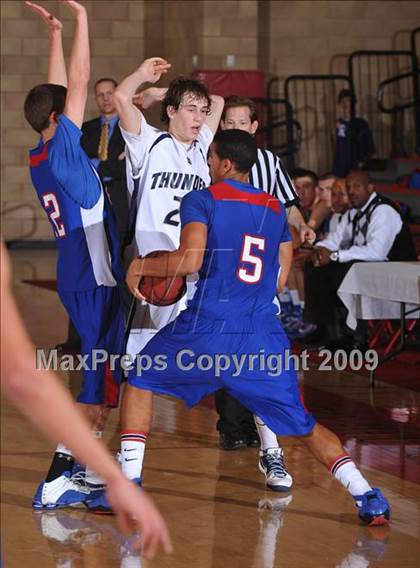 Thumbnail 1 in Desert Vista vs Folsom (MaxPreps Holiday Classic) photogallery.