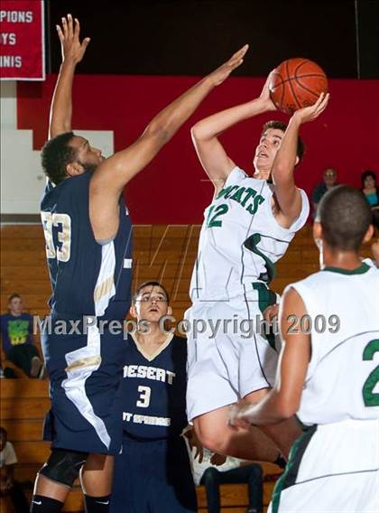 Thumbnail 2 in Twentynine Palms vs. Desert Hot Springs (Palm Springs Winter Classic) photogallery.