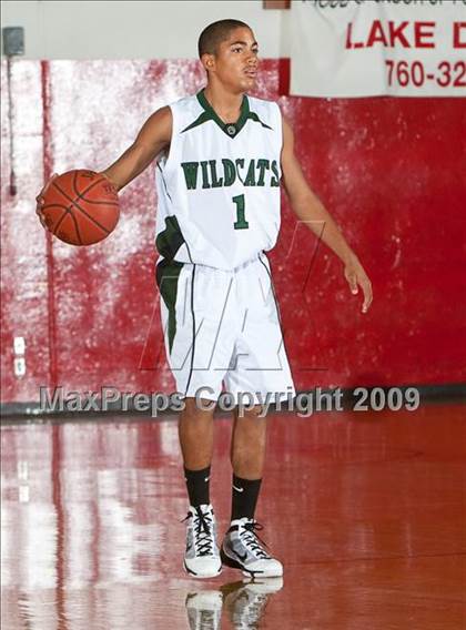 Thumbnail 2 in Twentynine Palms vs. Desert Hot Springs (Palm Springs Winter Classic) photogallery.