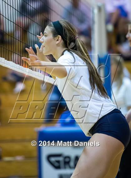 Thumbnail 1 in Mullen @ Grandview photogallery.