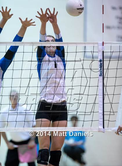 Thumbnail 3 in Mullen @ Grandview photogallery.