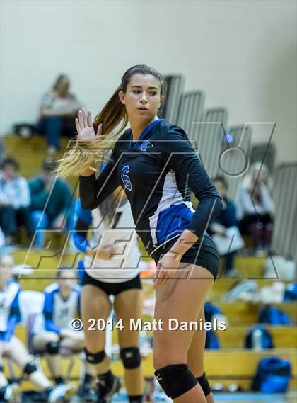 Thumbnail 3 in Mullen @ Grandview photogallery.