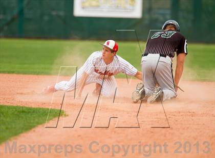 Thumbnail 1 in Holly vs. Fleming (CHSAA 1A Final) photogallery.