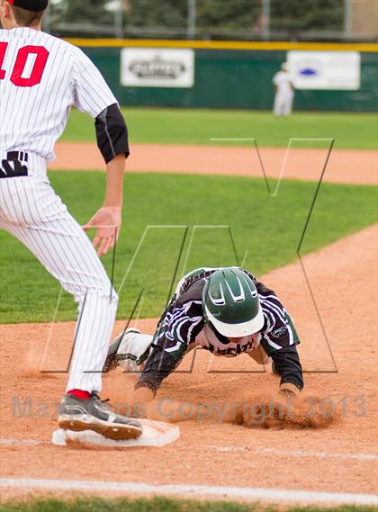 Thumbnail 3 in Holly vs. Fleming (CHSAA 1A Final) photogallery.