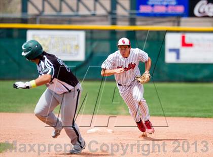 Thumbnail 3 in Holly vs. Fleming (CHSAA 1A Final) photogallery.