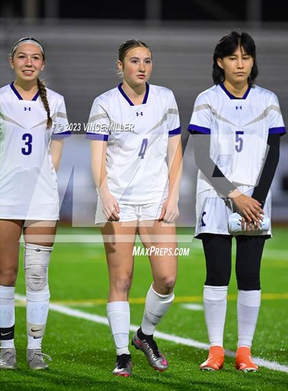 Thumbnail 2 in Kamiak vs. Sumner photogallery.