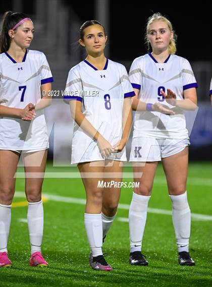 Thumbnail 2 in Kamiak vs. Sumner photogallery.