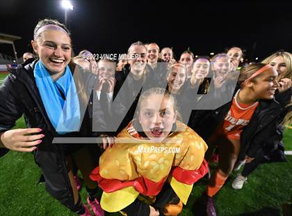 Thumbnail 3 in Kamiak vs. Sumner photogallery.