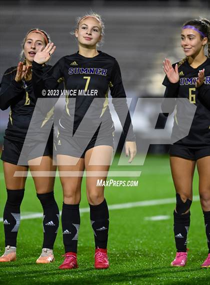 Thumbnail 3 in Kamiak vs. Sumner photogallery.