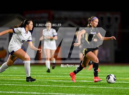 Thumbnail 1 in Kamiak vs. Sumner photogallery.
