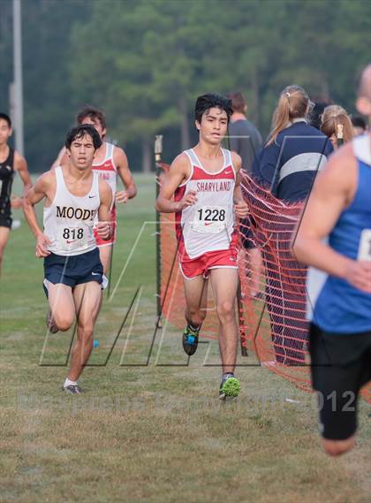 Thumbnail 1 in Nike South XC Invitational photogallery.