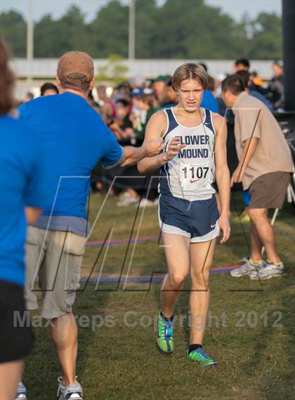 Thumbnail 3 in Nike South XC Invitational photogallery.