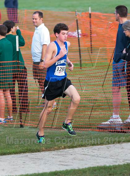 Thumbnail 2 in Nike South XC Invitational photogallery.