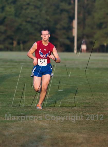 Thumbnail 2 in Nike South XC Invitational photogallery.
