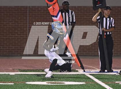 Thumbnail 3 in Creekside @ Mays photogallery.