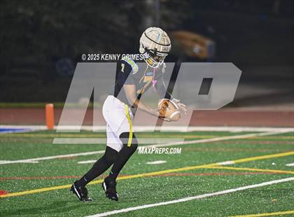 Thumbnail 2 in Creekside @ Mays photogallery.