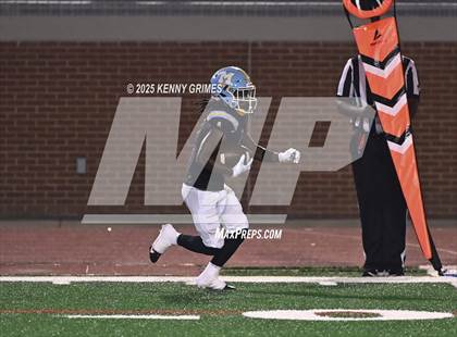 Thumbnail 2 in Creekside @ Mays photogallery.