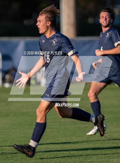 Thumbnail 3 in Gaston Day vs Fayetteville Academy (NCISAA 2A State Semifinals) photogallery.