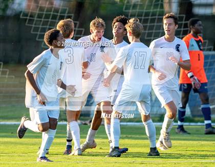 Thumbnail 3 in Gaston Day vs Fayetteville Academy (NCISAA 2A State Semifinals) photogallery.