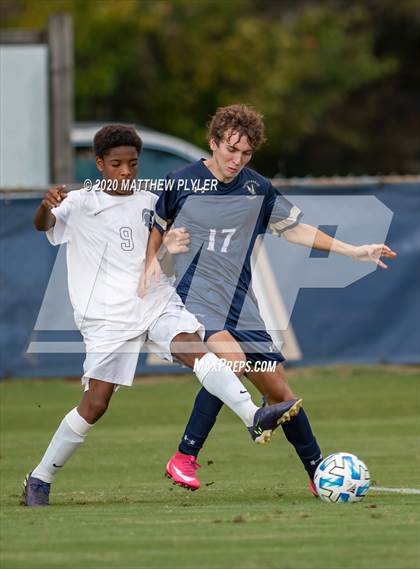 Thumbnail 2 in Gaston Day vs Fayetteville Academy (NCISAA 2A State Semifinals) photogallery.