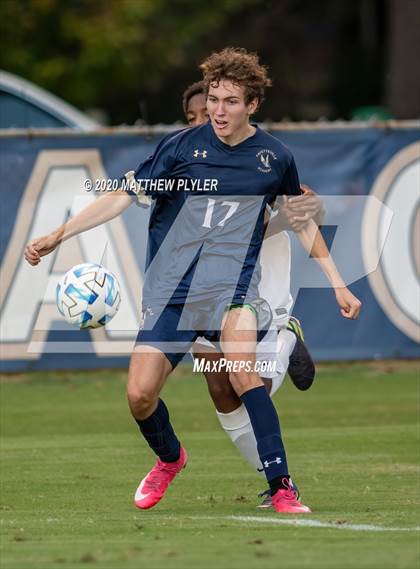 Thumbnail 2 in Gaston Day vs Fayetteville Academy (NCISAA 2A State Semifinals) photogallery.