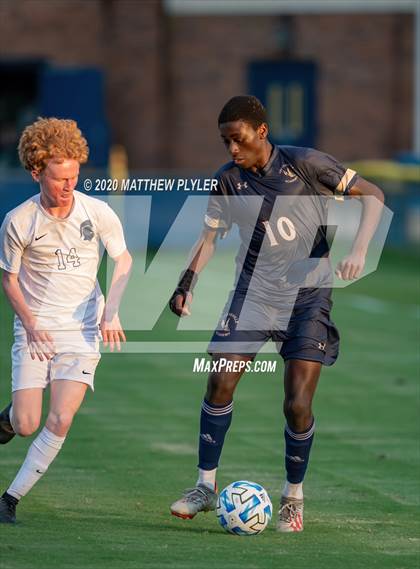 Thumbnail 3 in Gaston Day vs Fayetteville Academy (NCISAA 2A State Semifinals) photogallery.