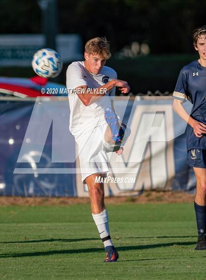 Thumbnail 3 in Gaston Day vs Fayetteville Academy (NCISAA 2A State Semifinals) photogallery.