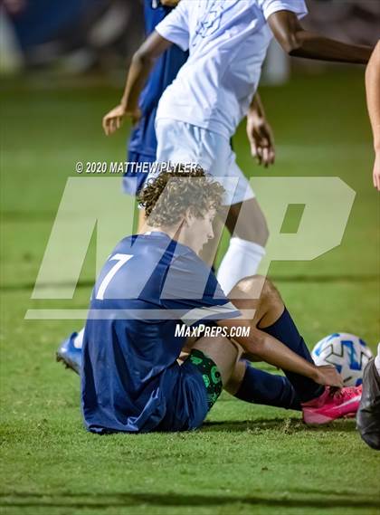 Thumbnail 2 in Gaston Day vs Fayetteville Academy (NCISAA 2A State Semifinals) photogallery.