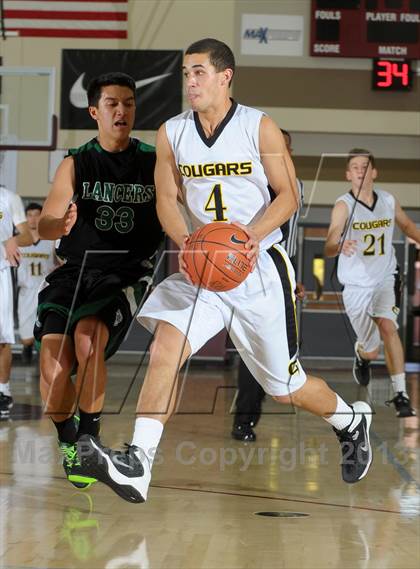 Thumbnail 3 in Capistrano Valley vs. Thousand Oaks (MaxPreps Holiday Classic) photogallery.