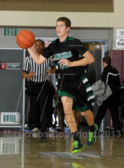 Thumbnail 2 in Capistrano Valley vs. Thousand Oaks (MaxPreps Holiday Classic) photogallery.