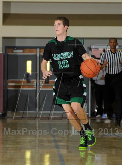 Thumbnail 3 in Capistrano Valley vs. Thousand Oaks (MaxPreps Holiday Classic) photogallery.