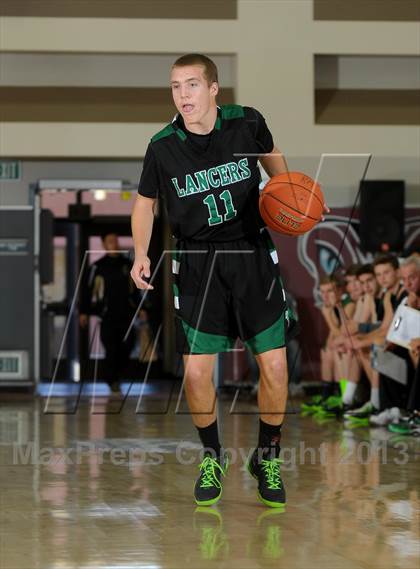 Thumbnail 3 in Capistrano Valley vs. Thousand Oaks (MaxPreps Holiday Classic) photogallery.