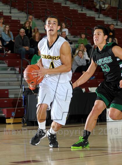 Thumbnail 2 in Capistrano Valley vs. Thousand Oaks (MaxPreps Holiday Classic) photogallery.