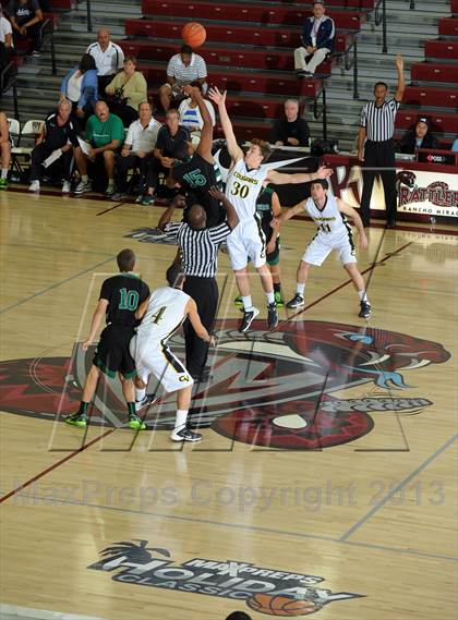 Thumbnail 2 in Capistrano Valley vs. Thousand Oaks (MaxPreps Holiday Classic) photogallery.