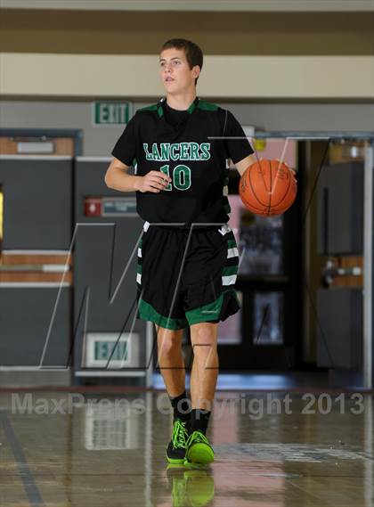 Thumbnail 3 in Capistrano Valley vs. Thousand Oaks (MaxPreps Holiday Classic) photogallery.