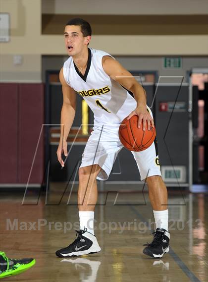 Thumbnail 3 in Capistrano Valley vs. Thousand Oaks (MaxPreps Holiday Classic) photogallery.