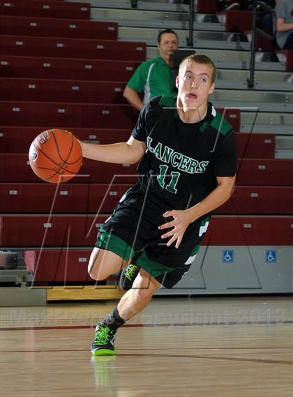 Thumbnail 3 in Capistrano Valley vs. Thousand Oaks (MaxPreps Holiday Classic) photogallery.