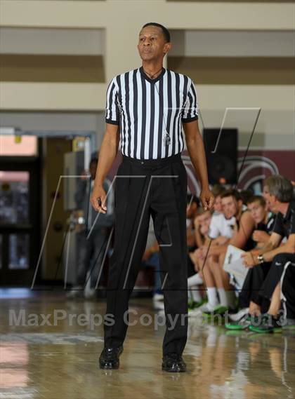 Thumbnail 1 in Capistrano Valley vs. Thousand Oaks (MaxPreps Holiday Classic) photogallery.