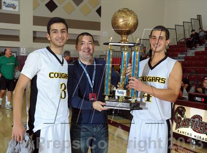 Thumbnail 3 in Capistrano Valley vs. Thousand Oaks (MaxPreps Holiday Classic) photogallery.