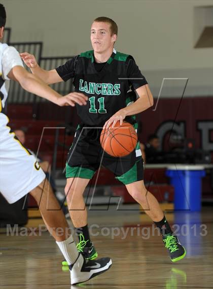 Thumbnail 2 in Capistrano Valley vs. Thousand Oaks (MaxPreps Holiday Classic) photogallery.