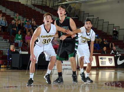 Thumbnail 3 in Capistrano Valley vs. Thousand Oaks (MaxPreps Holiday Classic) photogallery.